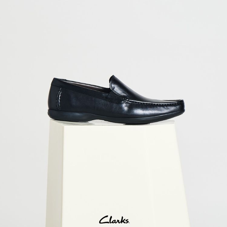 Clarks�i�N���[�N�X�j�̃V���b�v�j���[�X�u�yClarks�z�����Y���[�t�@�[���W�b��i�Ŏg���₷���ꑫ�� �v