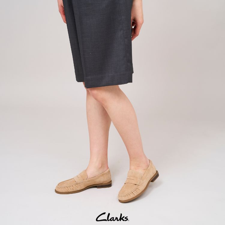 Clarks�i�N���[�N�X�j�̃V���b�v�j���[�X�u�yClarks�z��i�ŕ����₷�����[�t�@�[ Alixea Walk �v