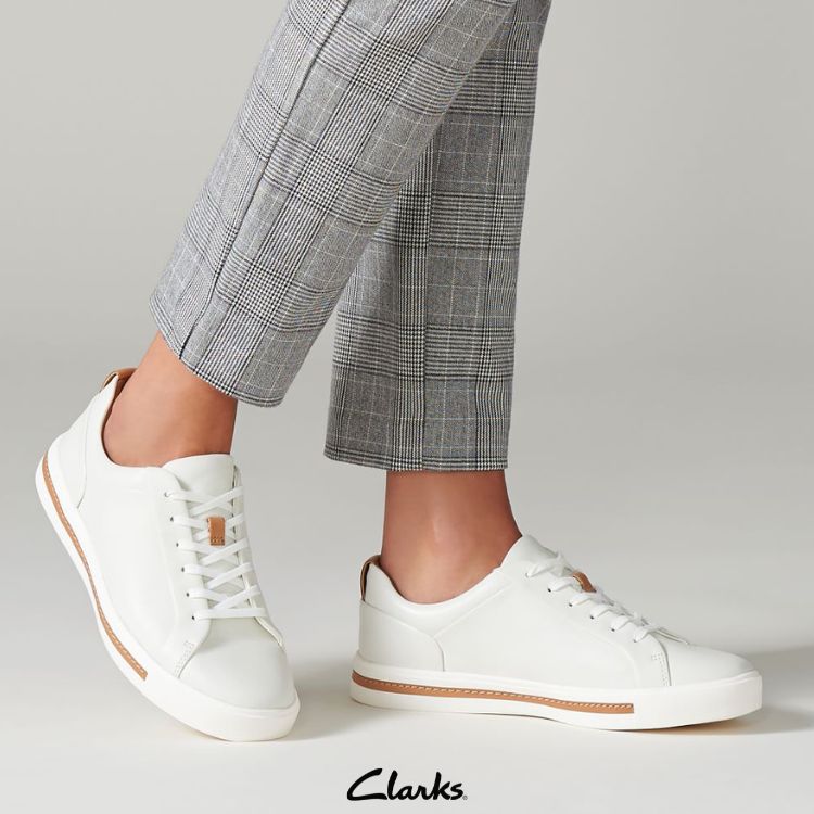 新品　Clarks Un Maui Lace ホワイト 38 クラークス Clarks｜クラークスのトピックス「【Clarks】きれいめに履ける革