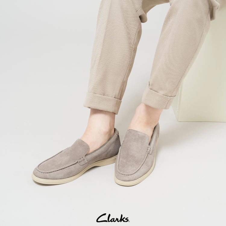 Clarks�i�N���[�N�X�j�̃V���b�v�j���[�X�u�y�N���[�N�X�z3000�~OFF�b������������i�����Y���[�t�@�[ �v