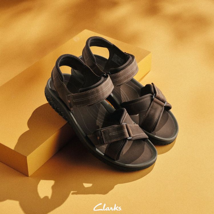 Clarks�i�N���[�N�X�j�̃V���b�v�j���[�X�u�y�N���[�N�X�z�x���ɗ����������U�[�T���_�� Wesley Shore �v