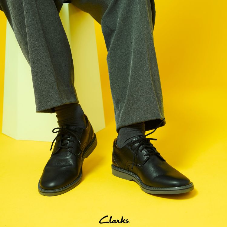 Clarks�i�N���[�N�X�j�̃V���b�v�j���[�X�u�y�N���[�N�X�z���K���U�[�V���[�Y Radcliff Low �v