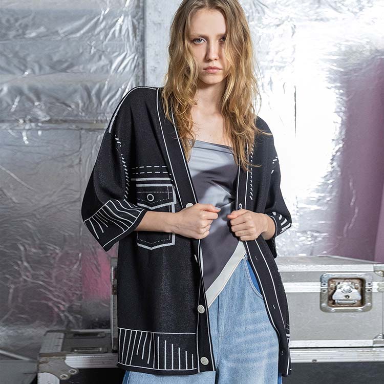 AULA AILA/AULA�i�A�E���A�C��/�A�E���j�̃V���b�v�j���[�X�u���܂��G�̃_�u���W���K�[�h�j�b�g�J�[�f�B�K���B�v