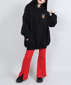 Punyus プニュズのトピックス 新作のnoncheleeeさんデザインのイラスト刺繍パーカー人気のフード総柄スウェットなど Zozotown