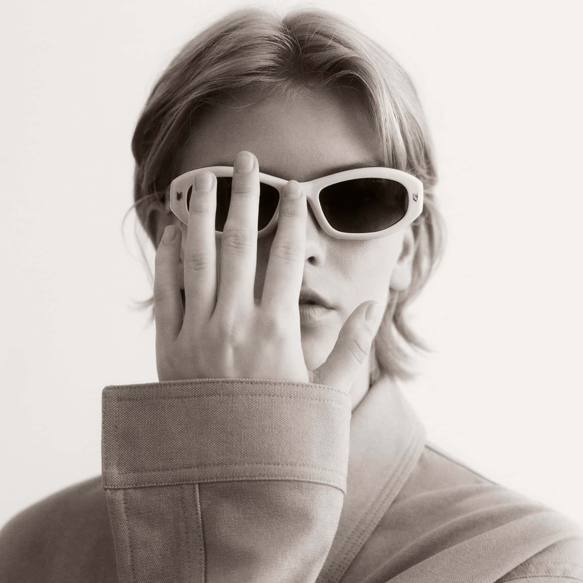 Maison Kitsune�i���]���L�c�l�j�̃V���b�v�j���[�X�u�yMAISON KITSUNE�z�V��R���{�A�C�e���v