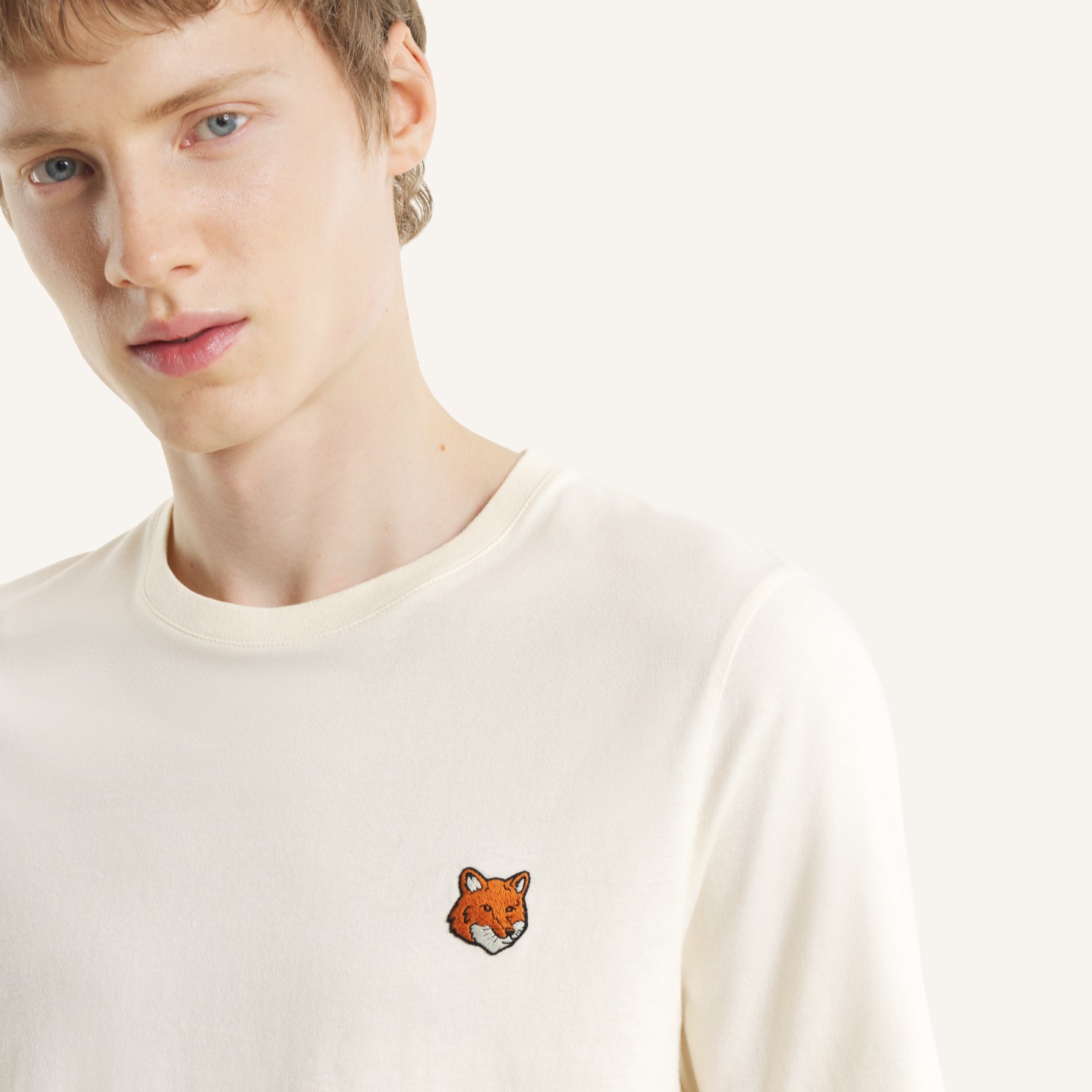 Maison Kitsune�i���]���L�c�l�j�̃V���b�v�j���[�X�u�yMAISON KITSUNE�z���T�̐l�C�A�C�e���v