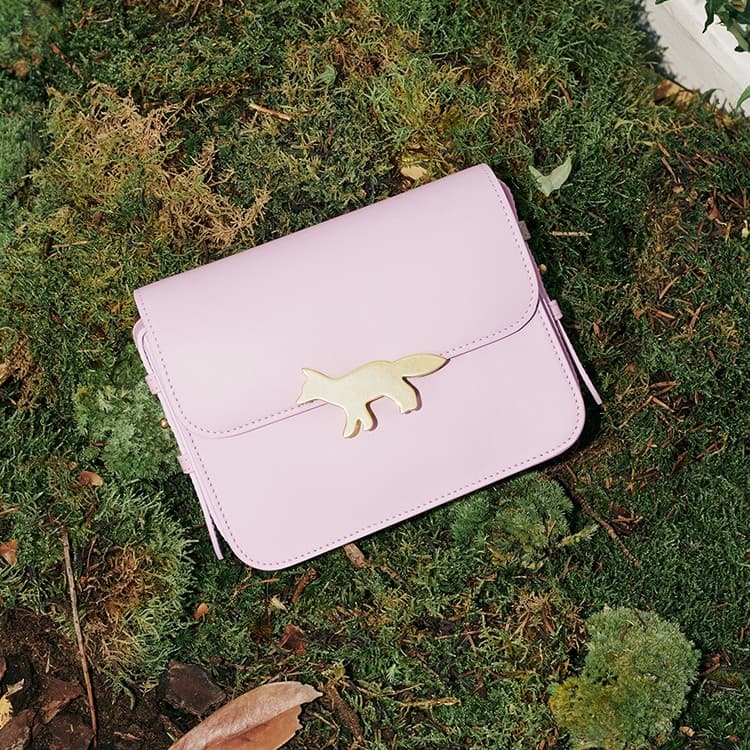 Maison Kitsune�i���]���L�c�l�j�̃V���b�v�j���[�X�u�yMAISON KITSUNE�z�V�V�[�Y�����ʂ�A�V�F���o��v