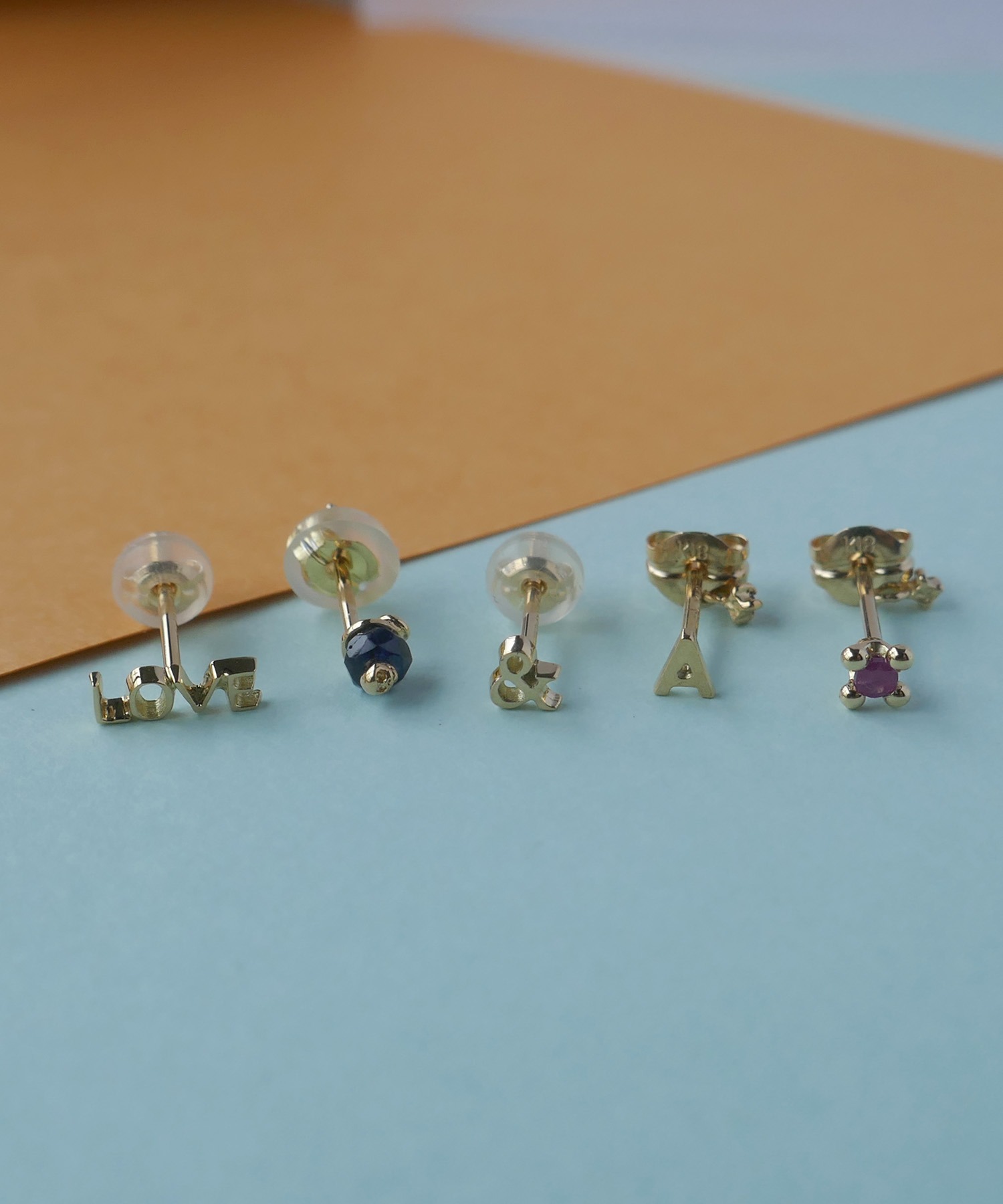 little emblem ピアス e.m.｜イーエムのトピックス「little emblemのプチピアス