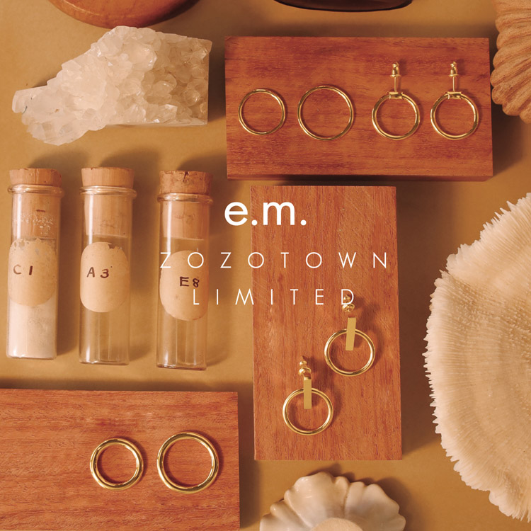 e.m.�i�C�[�G���j�̃V���b�v�j���[�X�uZOZO�����̓��ʂȃ��C���i�b�v�v