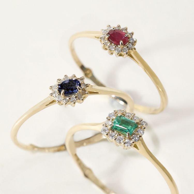 e.m.�i�C�[�G���j�̃V���b�v�j���[�X�u�撣�鎩���ցA�V�R�΂̋P�������J���ɁB�v
