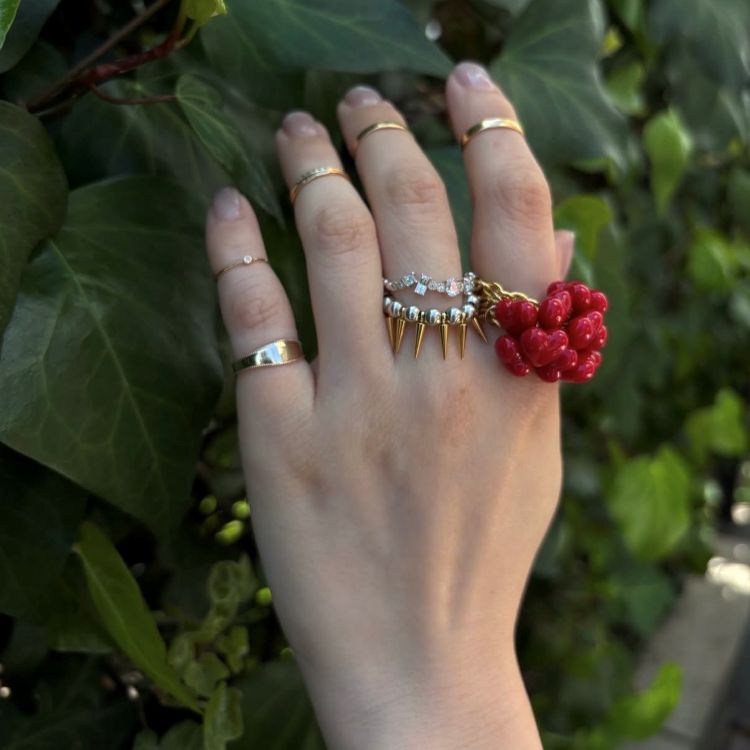 e.m.�i�C�[�G���j�̃V���b�v�j���[�X�uLOVE BY e.m .× e.m.�v
