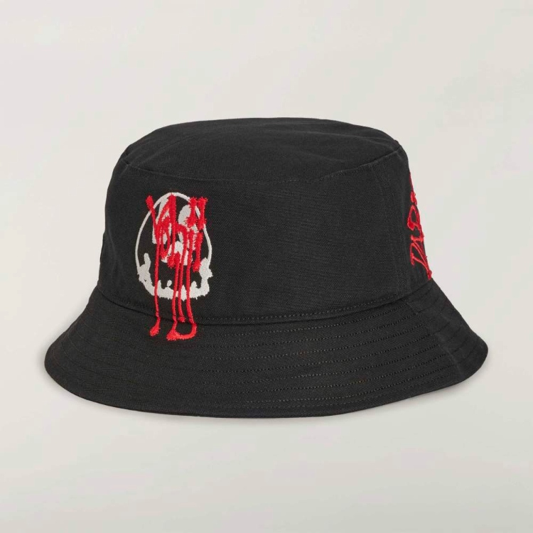 Y-3�i���C�X���[�j�̃V���b�v�j���[�X�u[Y-3]�o�b�O��L���b�v�A�v�����ȂǓ��X�̑������������Ă�A�N�Z�T���[���Љ�v
