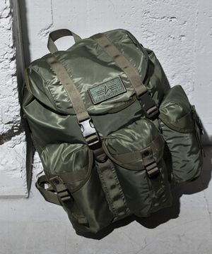 Alpha Industries アルファ インダストリーズのトピックス 機能美あふれるミリタリーバッグコレクション Zozotown