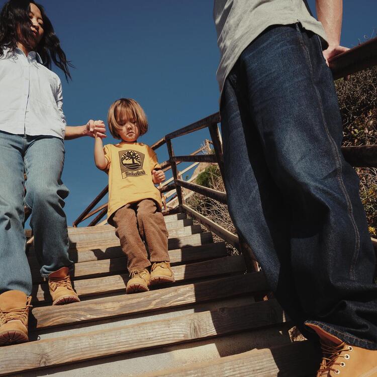 Timberland�i�e�B���o�[�����h�j�̃V���b�v�j���[�X�u�y�e�B���o�[�����h�z��������y���ސe�q�R�[�f�v