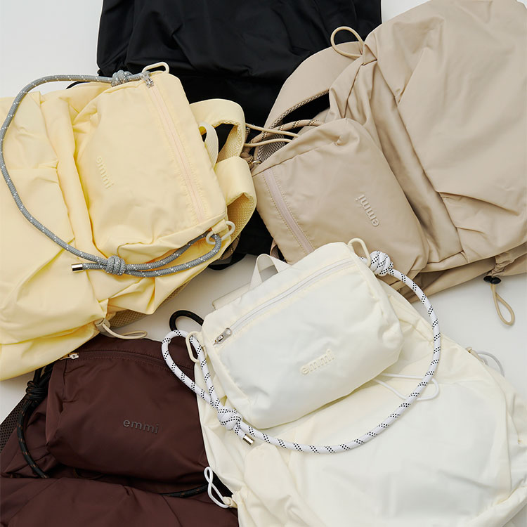 ONLINE限定カラー】eco 撥水ギャザーボディーバックパック（バック