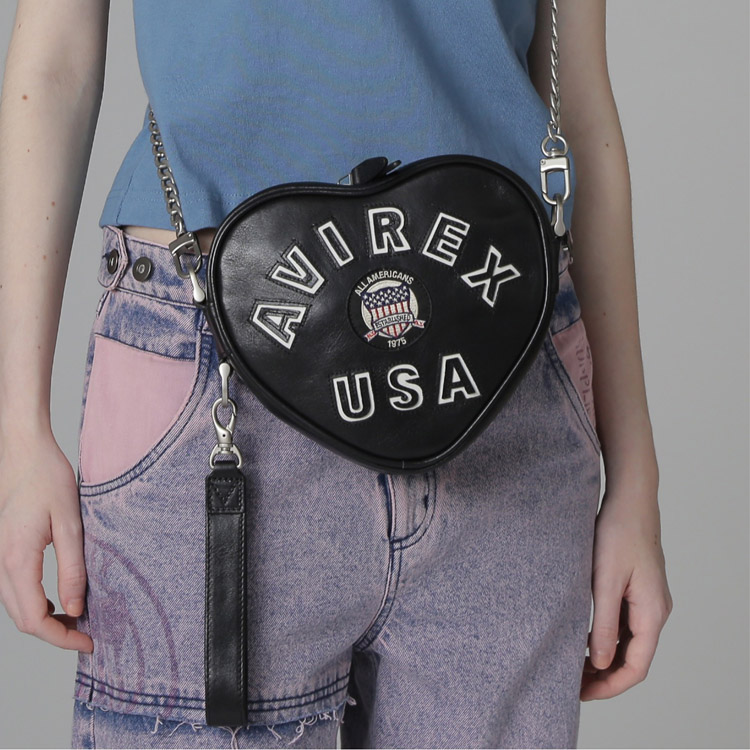 AVIREX WOMANiABbNX E[}j̃Vbvj[XuscXtVARSITY HEART CHAIN BAGv