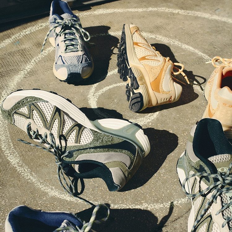 BILLY'S ENT�i�r���[�Y �G���^�[�j�̃V���b�v�j���[�X�u�ysalomon�zXT-WHISPER EMBROIDERY Available now !�v