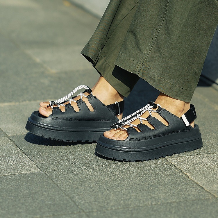 BILLY'S ENT�i�r���[�Y �G���^�[�j�̃V���b�v�j���[�X�u�yUGG�zW GOLDENGLOW TOGGLE Release !�v