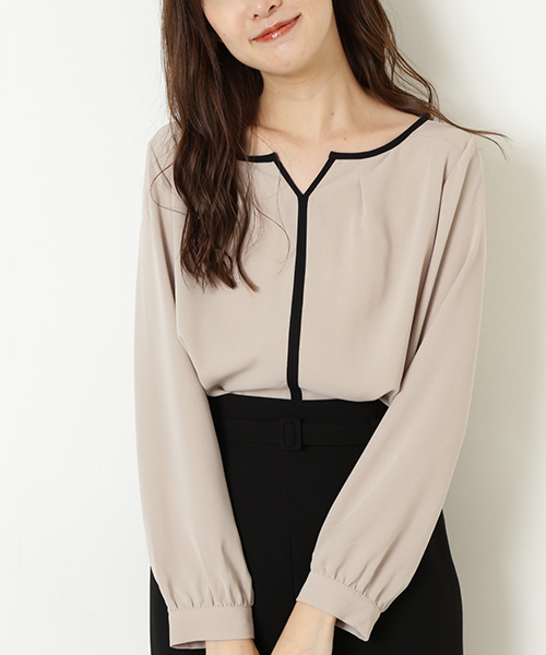 Natural Beauty Basic ナチュラルビューティーベーシックのトピックス Sale拡大 再値下げ 人気のバイカラーブラウスが遂にsaleに Zozotown
