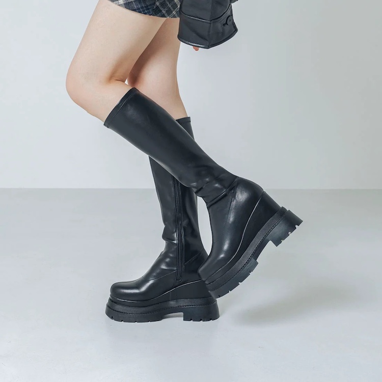 ふかふか・クッション入り】11cmニットショートブーツ IZ5803