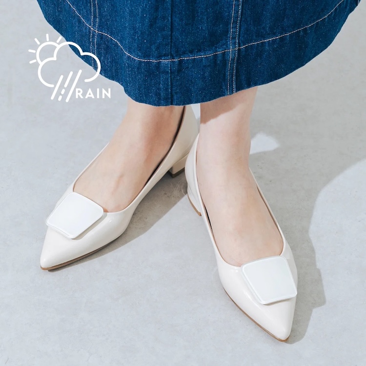 EVOL�i�C�[�{���j�̃V���b�v�j���[�X�u���J���p�A�C�e�����W�I�v