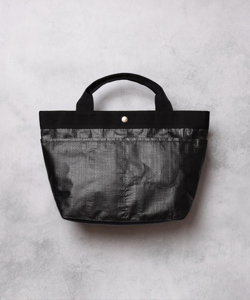 SABLE CLUTCH�i�Z�[�u���N���b�`�j�̃V���b�v�j���[�X�u���C�t�X�^�C���Ɍ������Ȃ�1�{�I �g���b�h�ȕ��͋C�����j�[�N�ȑf�ނɗ��Ƃ����݁A�g���₷���ƃ^�t�������ˑ������f�U�C���I�v