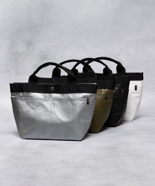 SABLE CLUTCH�i�Z�[�u���N���b�`�j�̃V���b�v�j���[�X�u���C�t�X�^�C���Ɍ������Ȃ�1�{�I �g���b�h�ȕ��͋C�����j�[�N�ȑf�ނɗ��Ƃ����݁A�g���₷���ƃ^�t�������ˑ������f�U�C���I�v