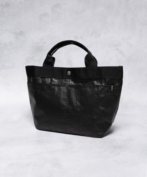 SABLE CLUTCH�i�Z�[�u���N���b�`�j�̃V���b�v�j���[�X�u���C�t�X�^�C���Ɍ������Ȃ�1�{�I �g���b�h�ȕ��͋C�����j�[�N�ȑf�ނɗ��Ƃ����݁A�g���₷���ƃ^�t�������ˑ������f�U�C���I�v