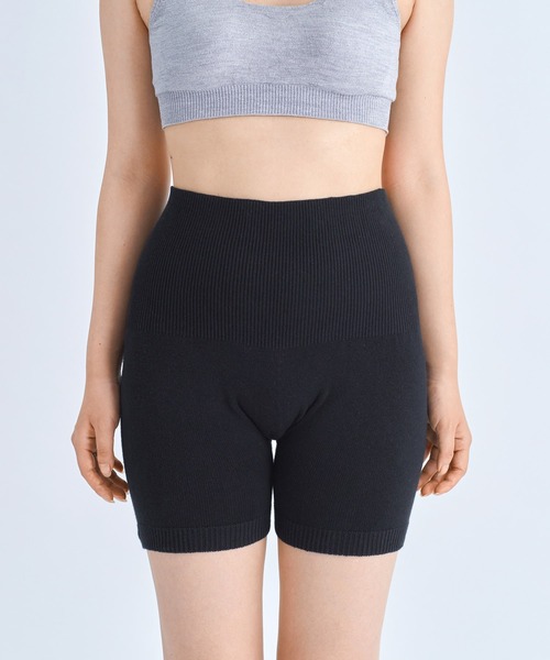 SABLE CLUTCH�i�Z�[�u���N���b�`�j�̃V���b�v�j���[�X�u���낻��p�ӂ��Ȃ���I �������ƃV���[�c�����̂����}���� �n���I �戵�����N�A��������Ƃ������p���I�v