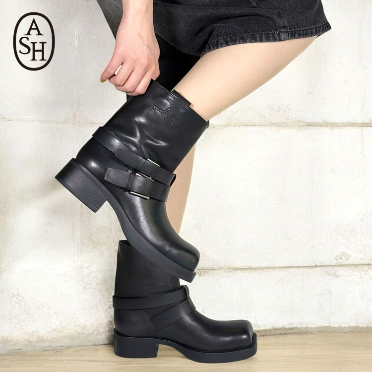 ASHiAbVj̃Vbvj[XũYCNȃtHɃLƂ郌U[V[gu[cgYANKEEhv