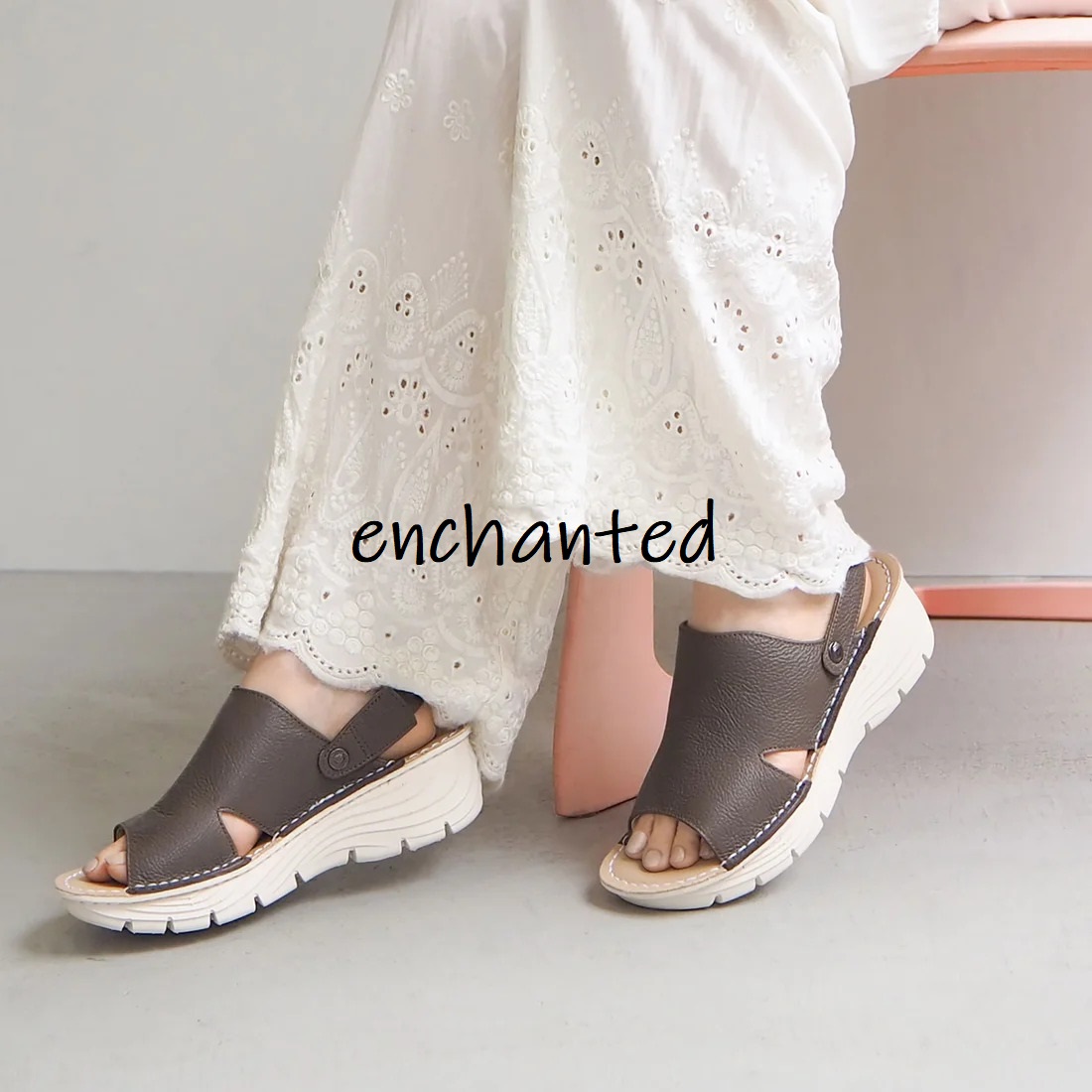 enchanted�i�G���`�����e�b�h�j�̃V���b�v�j���[�X�u�t�̐l�C�����L���O�i�G���`�����e�b�h�j�v