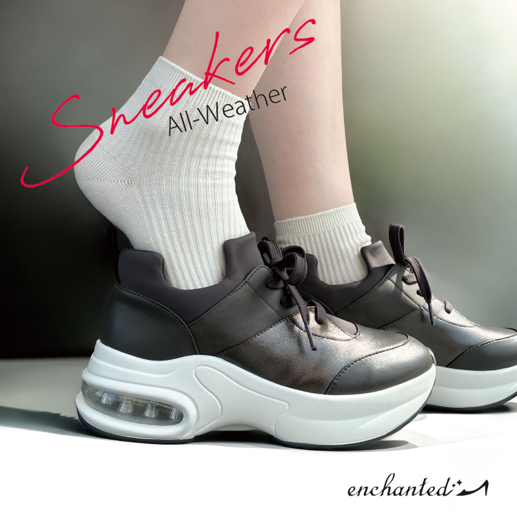 enchanted�i�G���`�����e�b�h�j�̃V���b�v�j���[�X�u�Ă��y�₩�ɕ����A��l�X�j�[�J�[�i�G���`�����e�b�h�j�v