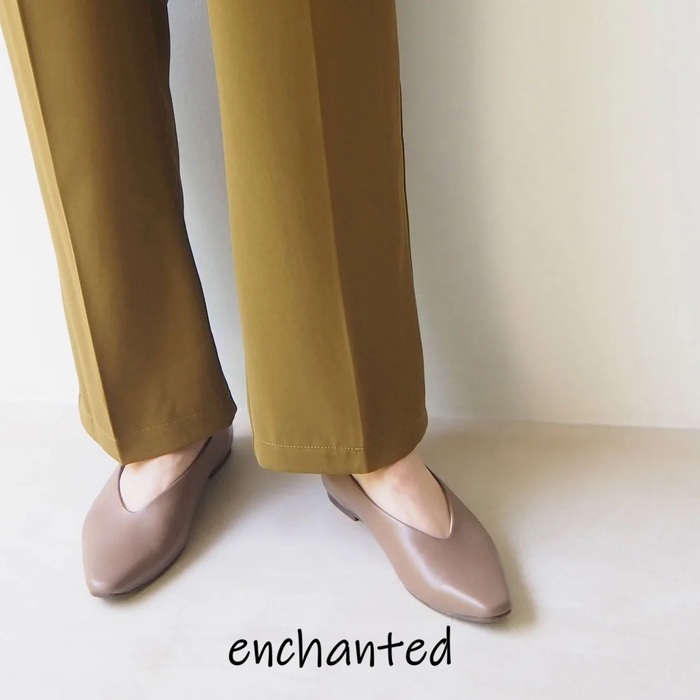 enchanted�i�G���`�����e�b�h�j�̃V���b�v�j���[�X�u�H��Z���t���b�g�V���[�Y�i�G���`�����e�b�h�j�v