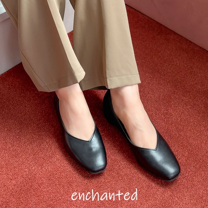 enchanted�i�G���`�����e�b�h�j�̃V���b�v�j���[�X�u���̏H�A�{���t���b�g&���[�q�[���p���v�X�i�G���`�����e�b�h�j�v