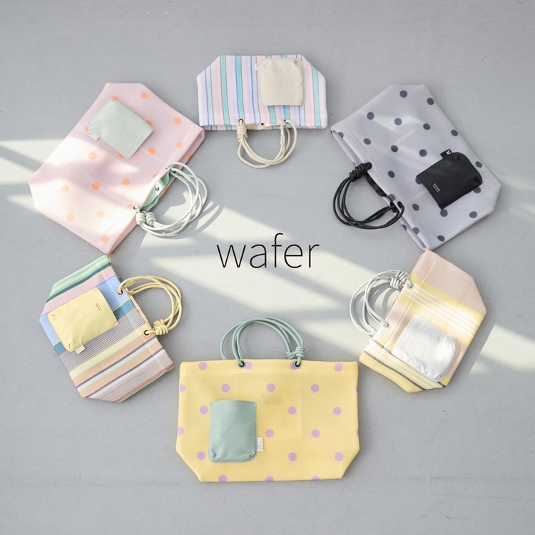 ROOTOTE�i���[�g�[�g�j�̃V���b�v�j���[�X�u�Ăł��x�^�������K�IROOTOTE�́u�E�G�b�t�@�v�Ƀh�b�g�������ԓ���B���OK�Ŗ��������I�v