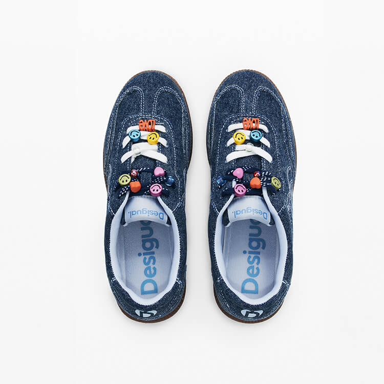 Desigual　　　デシグアル　　ネイビー　　　刺しゅう入りモッズコー Desigual｜デシグアルのトピックス「【Desigual】shoes Best