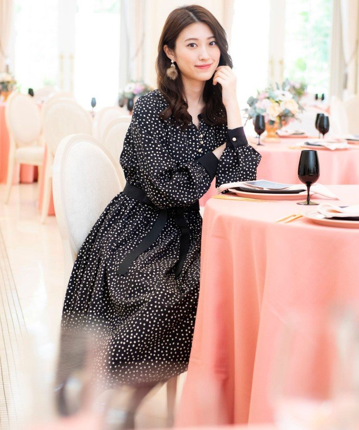 To Be Chic トゥー ビー シックのトピックス パーティやイベントに 華やかなワンピース Zozotown