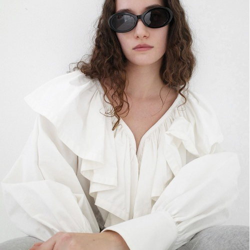 CLANE�i�N���l�j�̃V���b�v�j���[�X�u�܂���Ɏ{�����t�����f�B�e�[�����f����u���E�X�B���̃M���U�[�{�����[�����f�U�C���̃|�C���g�ɁB�v