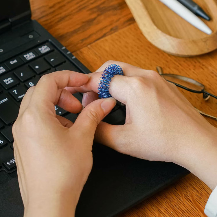 HIGHTIDE�i�n�C�^�C�h�j�̃V���b�v�j���[�X�u�C�y�ɑ����A������Ƃ����M�t�g�G�݁v