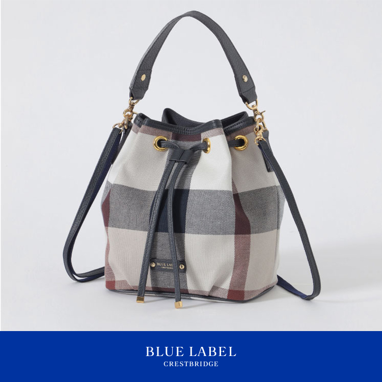 BLUE LABEL / BLACK LABEL CRESTBRIDGE�i�u���[���[�x�� / �u���b�N���[�x���E�N���X�g�u���b�W�j�̃V���b�v�j���[�X�u�t�̂��o�����ɂ������߂ȃo�b�O���W�v