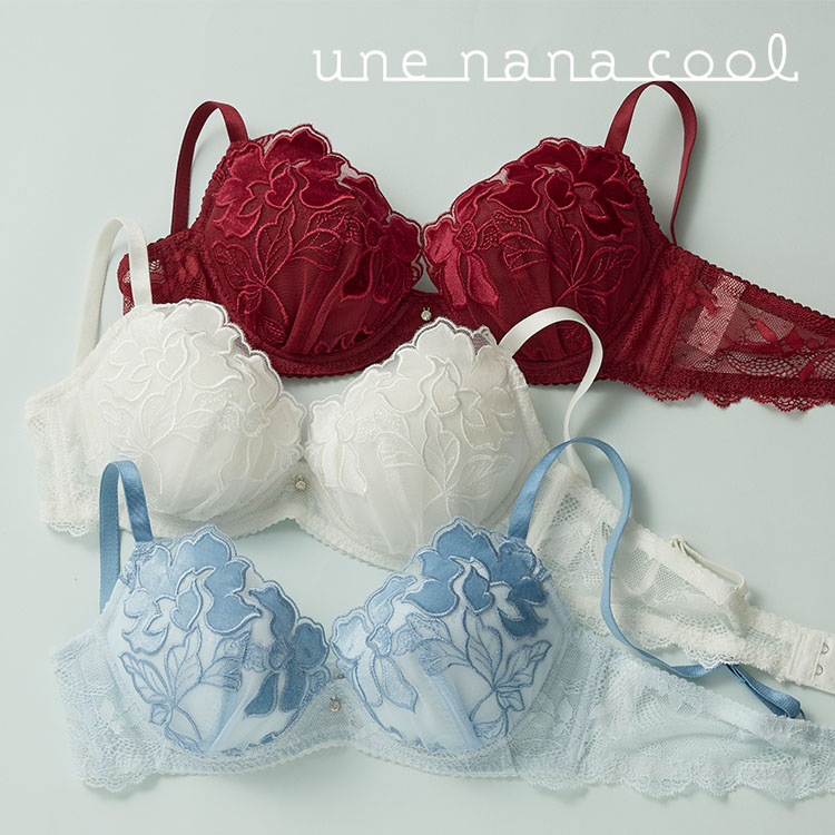 une nana cool�i�E���i�i�N�[���j�̃V���b�v�j���[�X�u�_�N���X�}�X�ɂ��s�b�^���^�u�����W��v