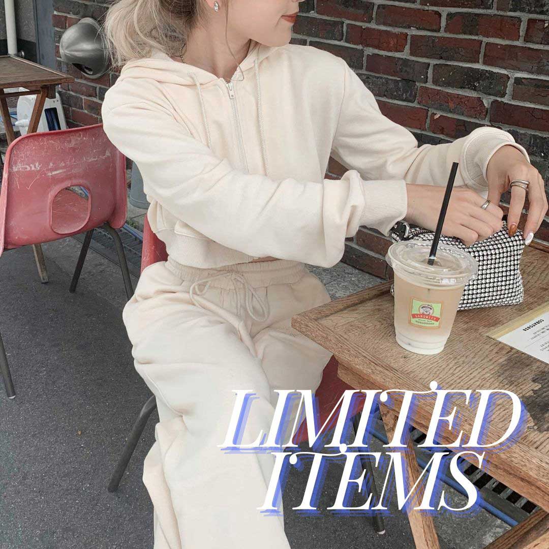 セール】【ZOZO限定】フード付きショート丈スウェットパーカー