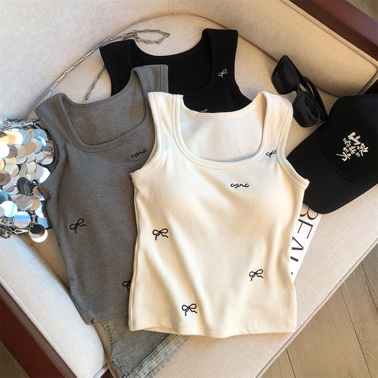 BENDER TOKYO�i�x���_�[�g�E�L���E�j�̃V���b�v�j���[�X�u����ЂƂŃg�����h�̊؍����o���G�R�A�X�^�C���Ɂ􃊃{���h�J�����킢���^���N�g�b�v�v