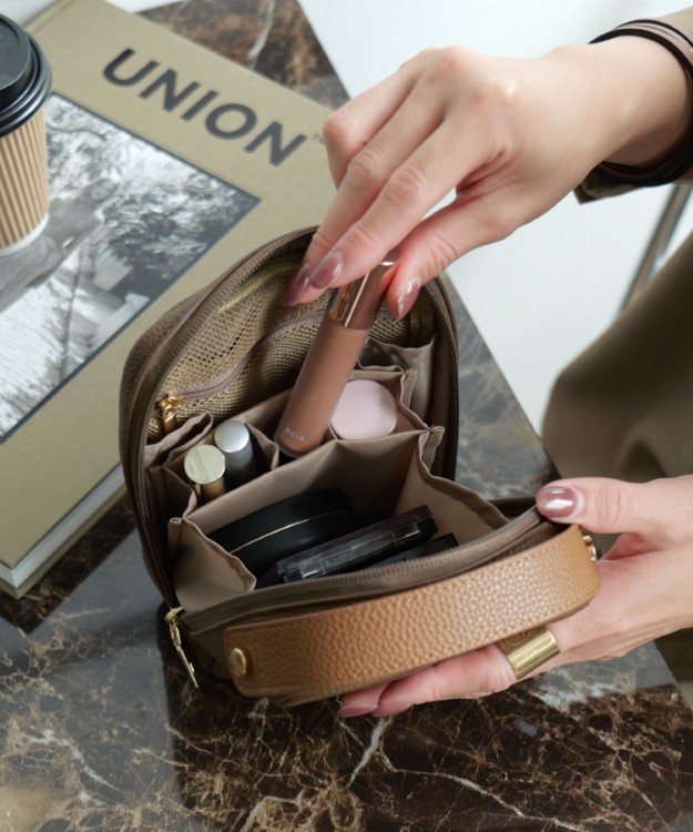 DEVICEifoCXj̃Vbvj[XufUCŖACeA~jCN|[`Bv