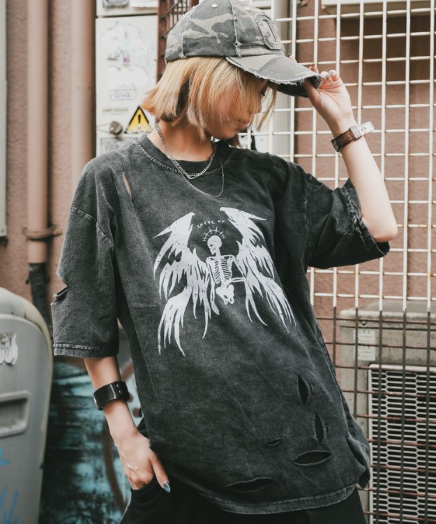 DEVICE�i�f�o�C�X�j�̃V���b�v�j���[�X�u�_�sDEVICE�t�ʒ��A�C�e�����W�߂܂����I�^�v