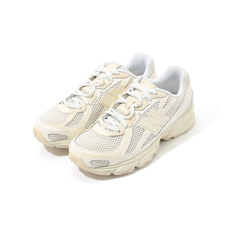 TOMORROWLAND�i�g�D�����[�����h�j�̃V���b�v�j���[�X�u�yPICK UP�z�X�j�[�J�[�v