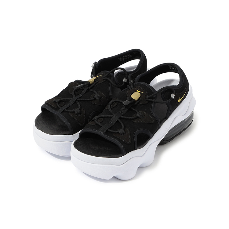 TOMORROWLAND�i�g�D�����[�����h�j�̃V���b�v�j���[�X�u�qNike�r���l�C�̃V���[�Y���s�b�N�A�b�v�I�v