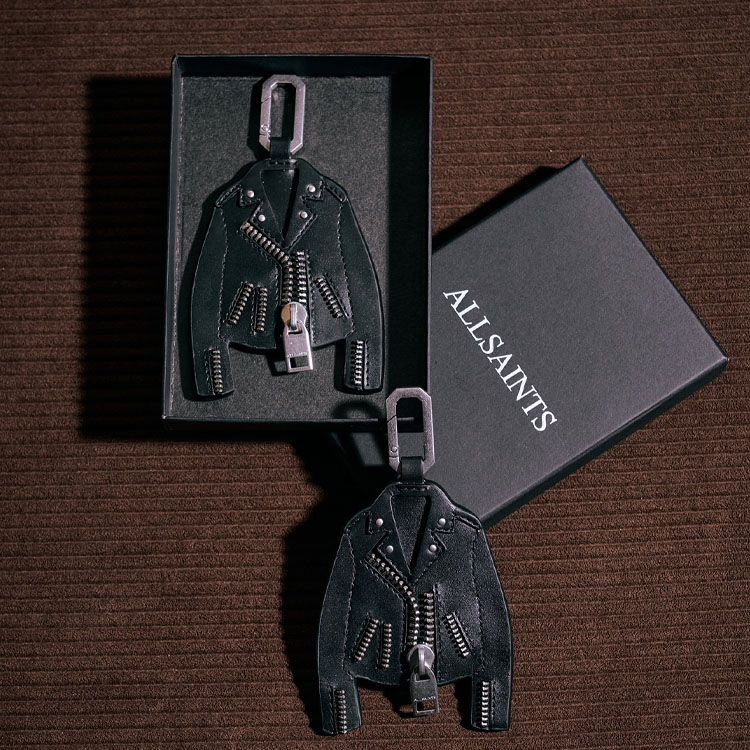 ALLSAINTS�i�I�[���Z�C���c�j�̃V���b�v�j���[�X�u�yALLSAINTS�z�M�t�g�ɂ��������߁I�v�����E���U�[�o�b�O���W�I�v