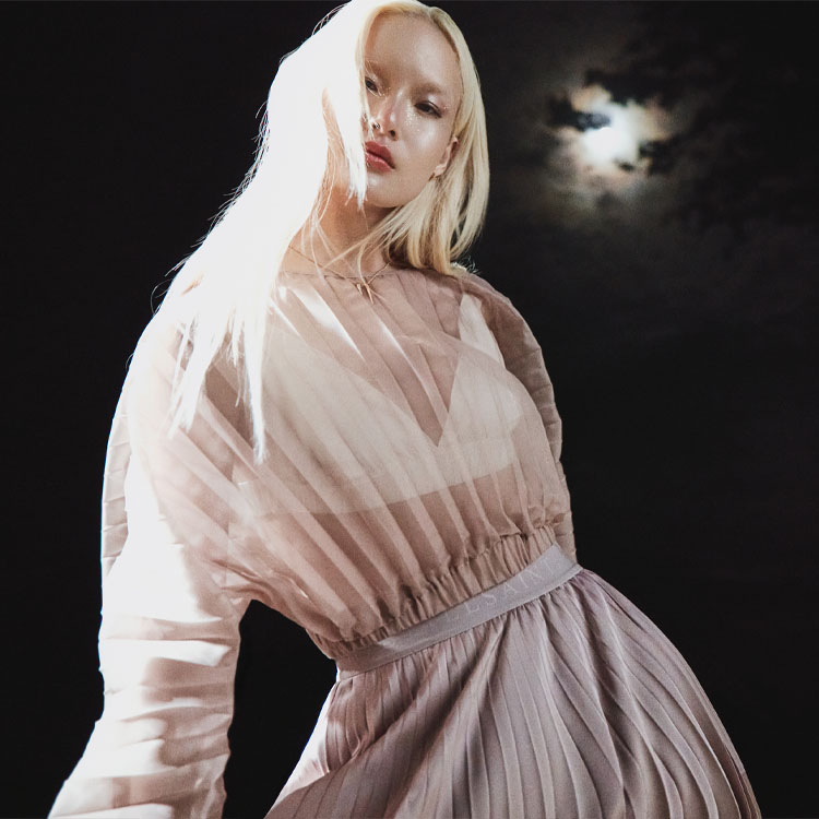 ALLSAINTS�i�I�[���Z�C���c�j�̃V���b�v�j���[�X�u�yALLSAINTS�zPAIR IT YOUR WAY�����킹�đI�ԁA�t�̃o�����X�B�v