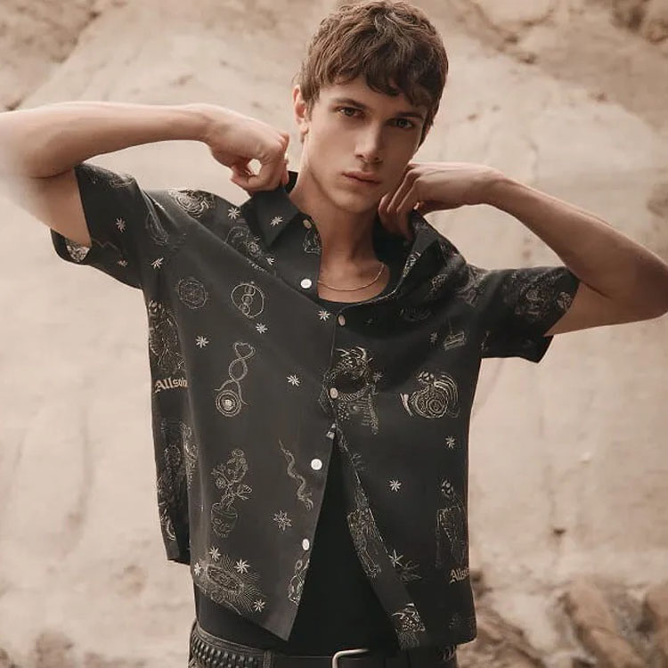 ALLSAINTS�i�I�[���Z�C���c�j�̃V���b�v�j���[�X�u�yALLSAINTS�z���̋G�߂Ɍ������Ȃ��A�V���c�̃��C���A�b�v�v